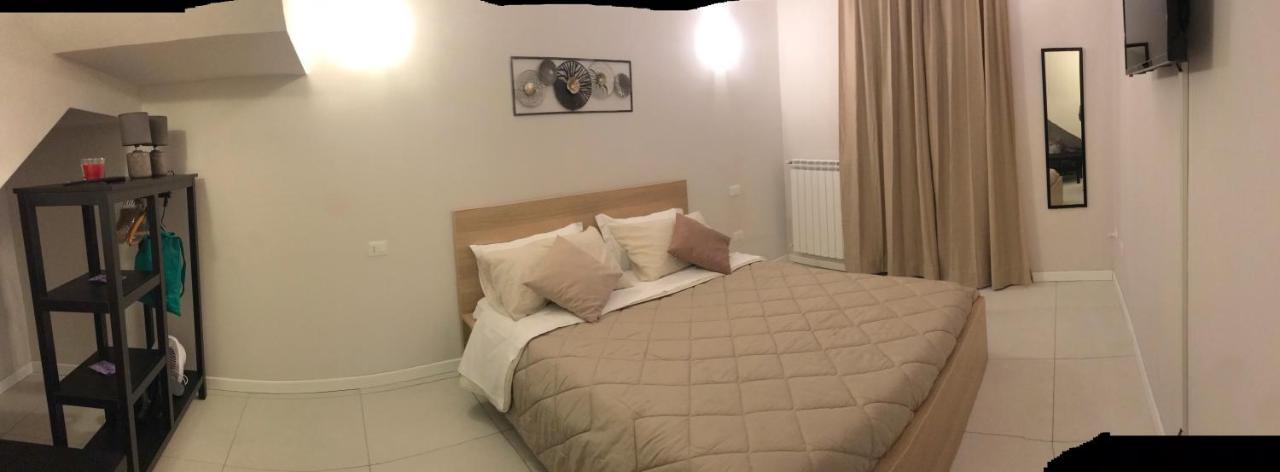 100 Passi Hotell Palermo Exteriör bild