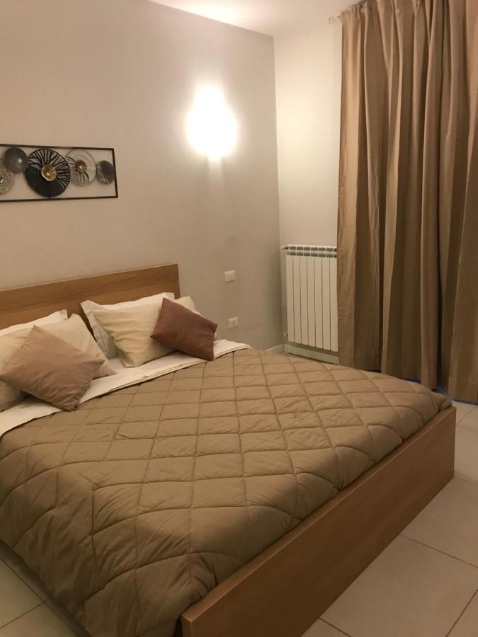 100 Passi Hotell Palermo Exteriör bild