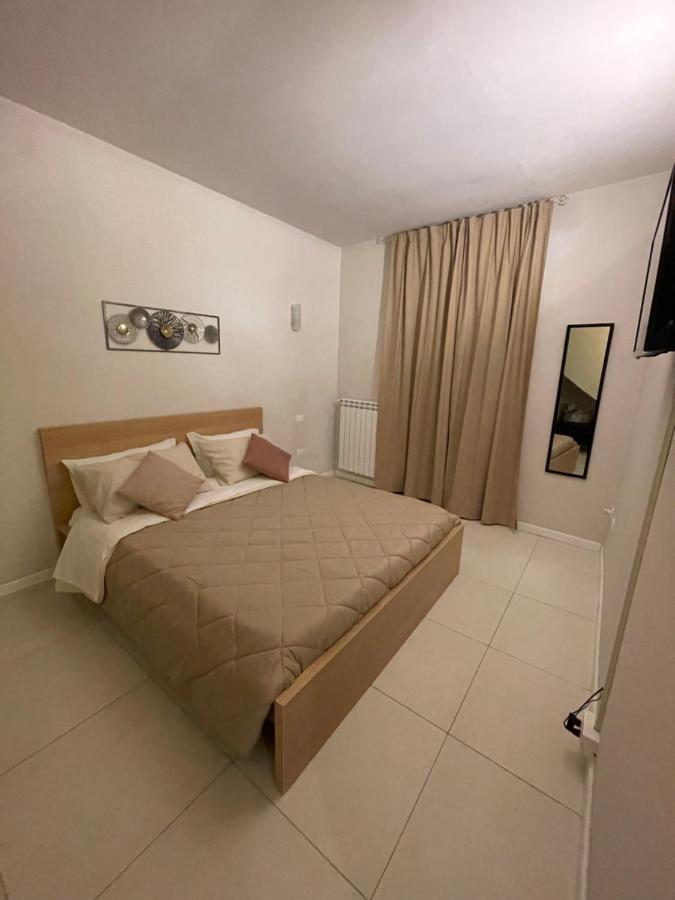 100 Passi Hotell Palermo Exteriör bild